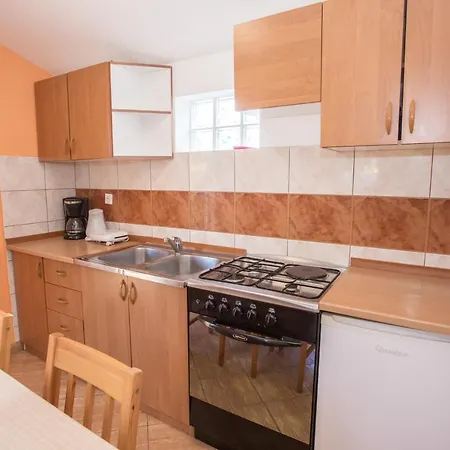 Apartment Ema-dany